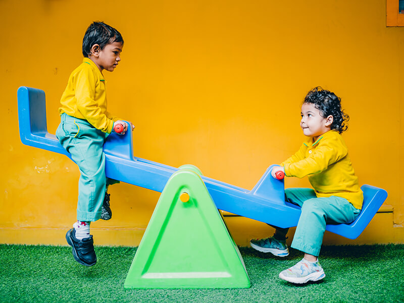 makoons playing area