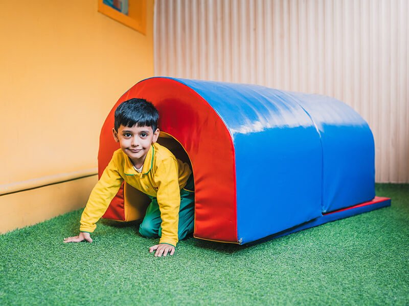 makoons playing area